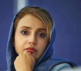 شبنم قلي خاني