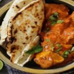 Indian chicken curry with naan bread